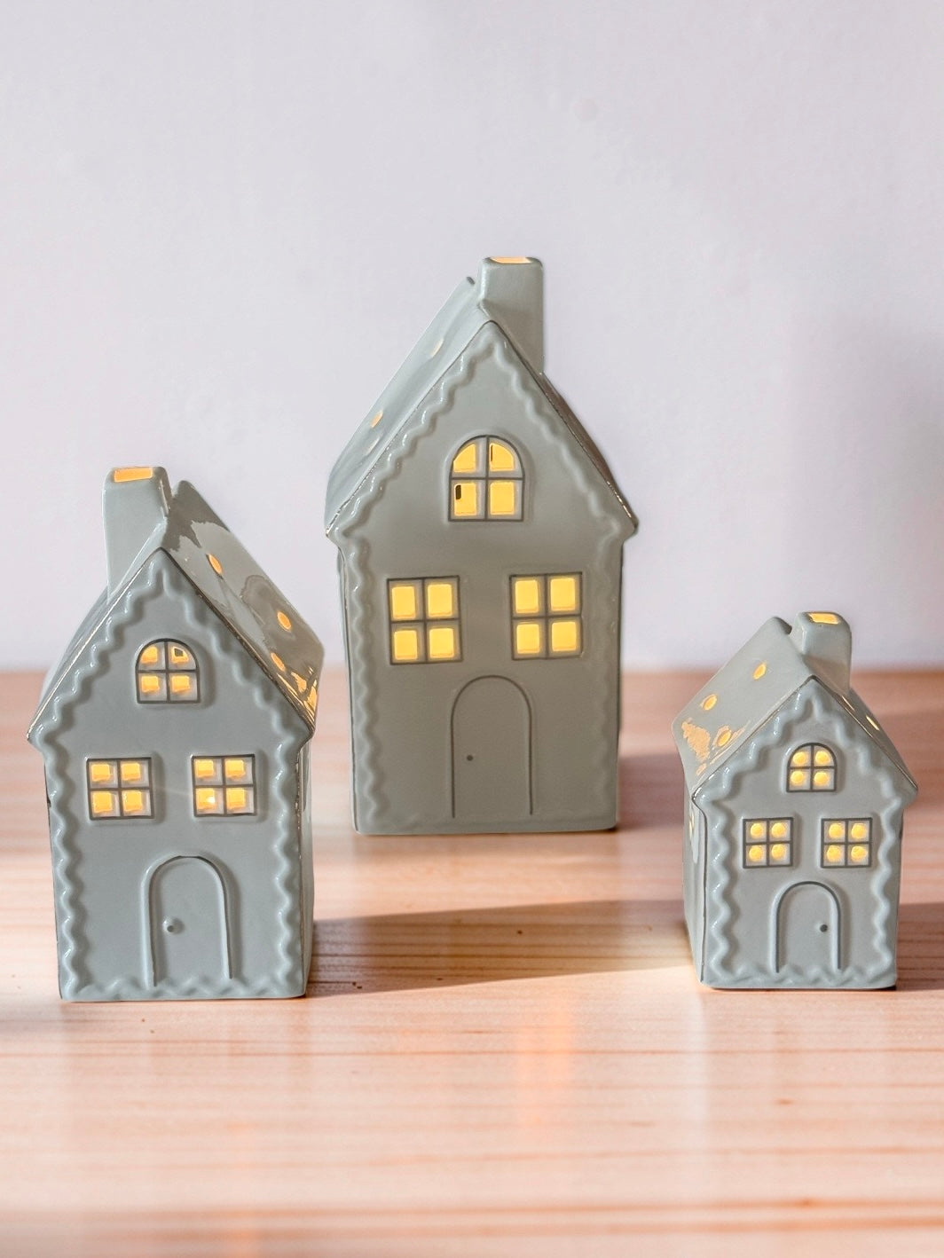 LED White Houses