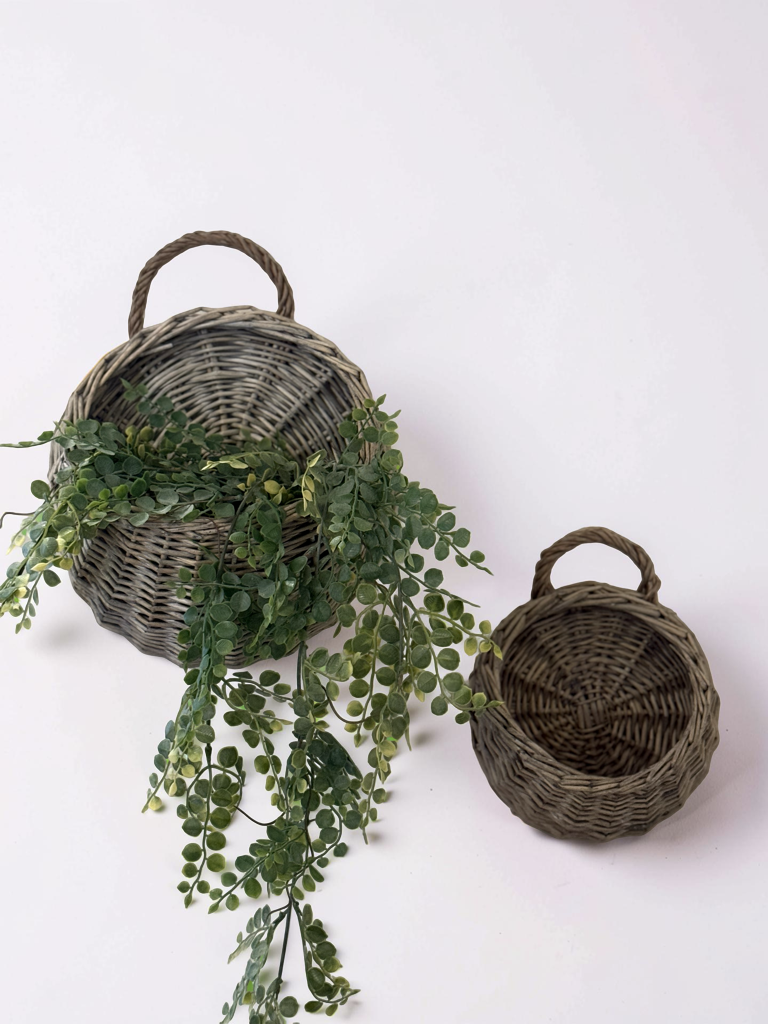 Round Willow Baskets -Set of 2