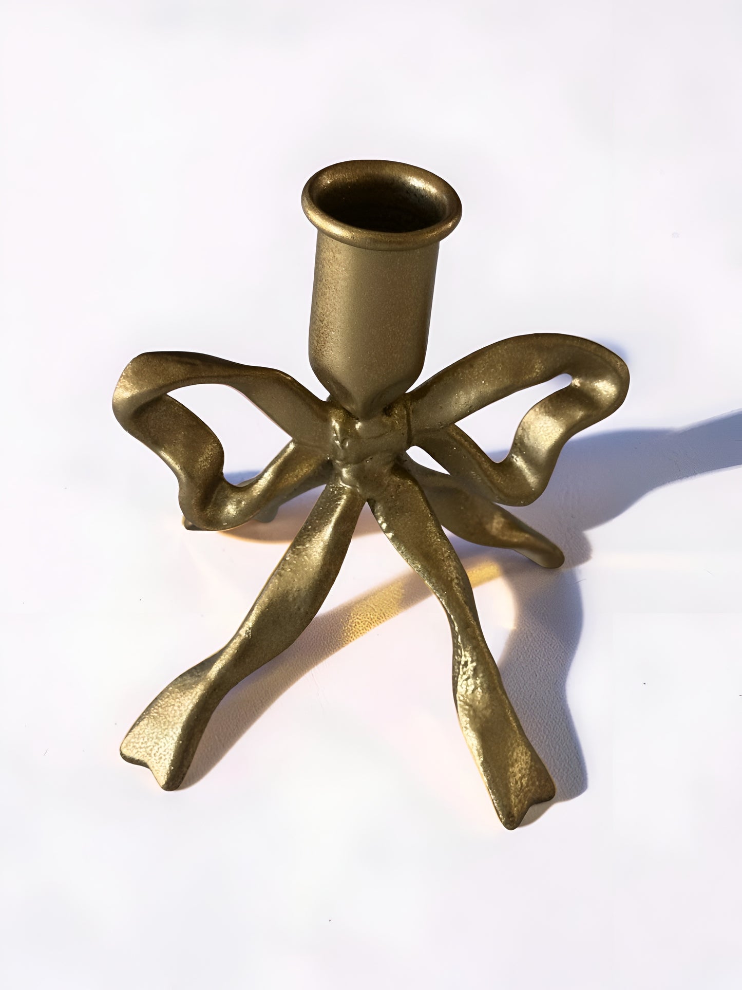 Gilded Knot Taper Holder