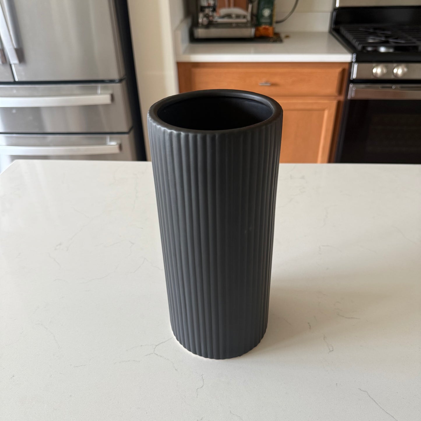 Black Lined Vase- 10.6”