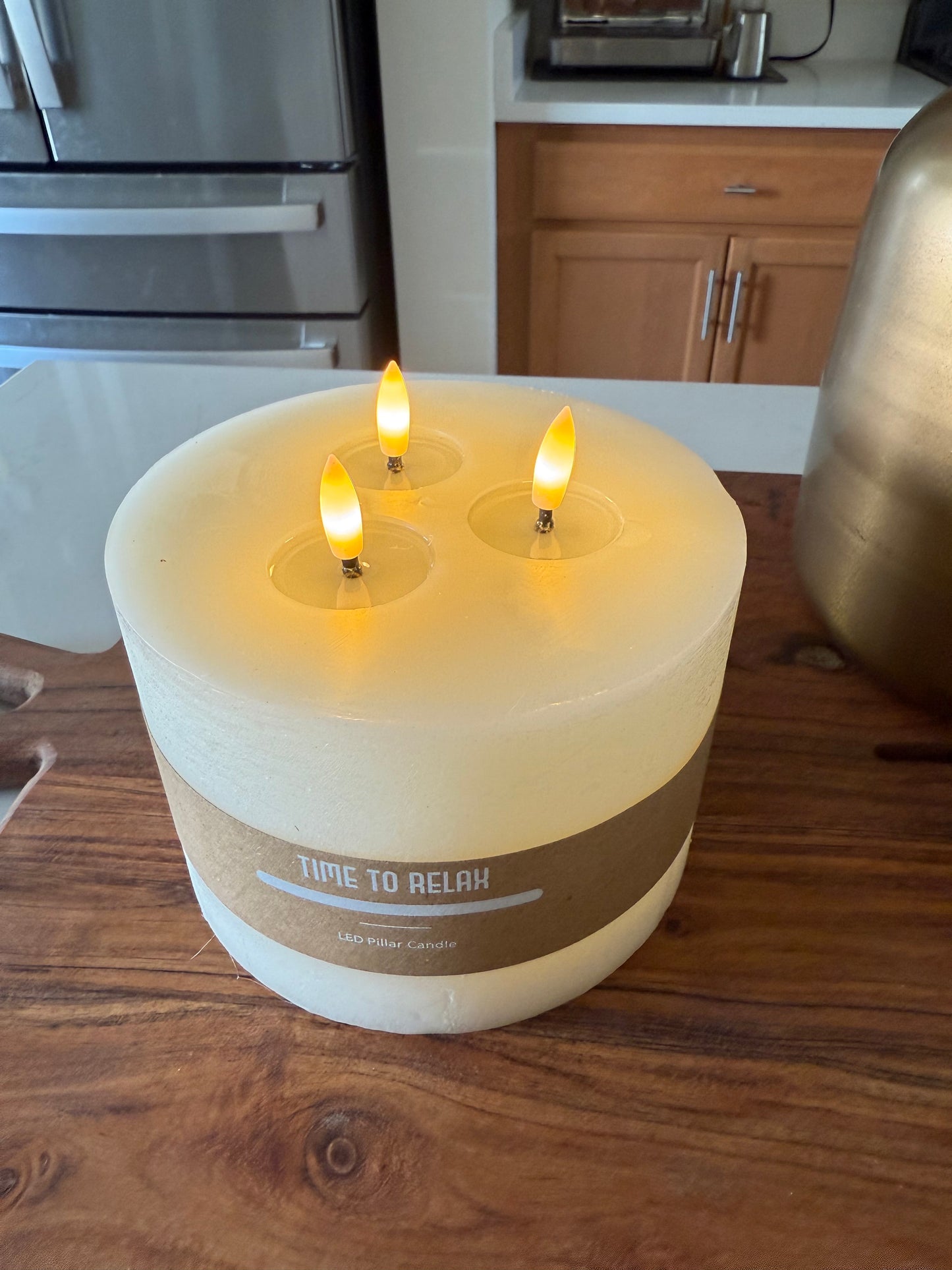 3 Wick White Flameless Candle