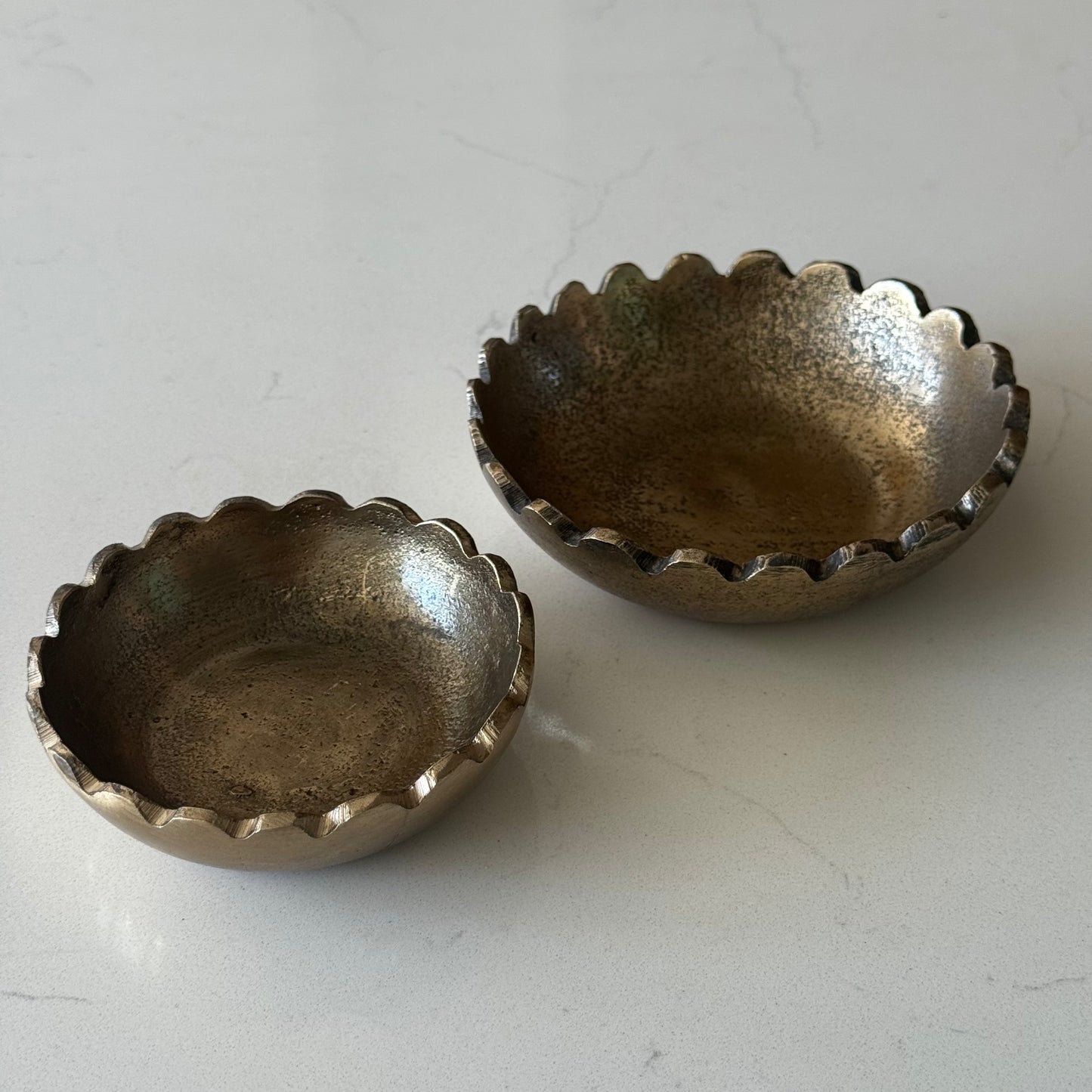 Gold Scallop Bowls - Set of 2