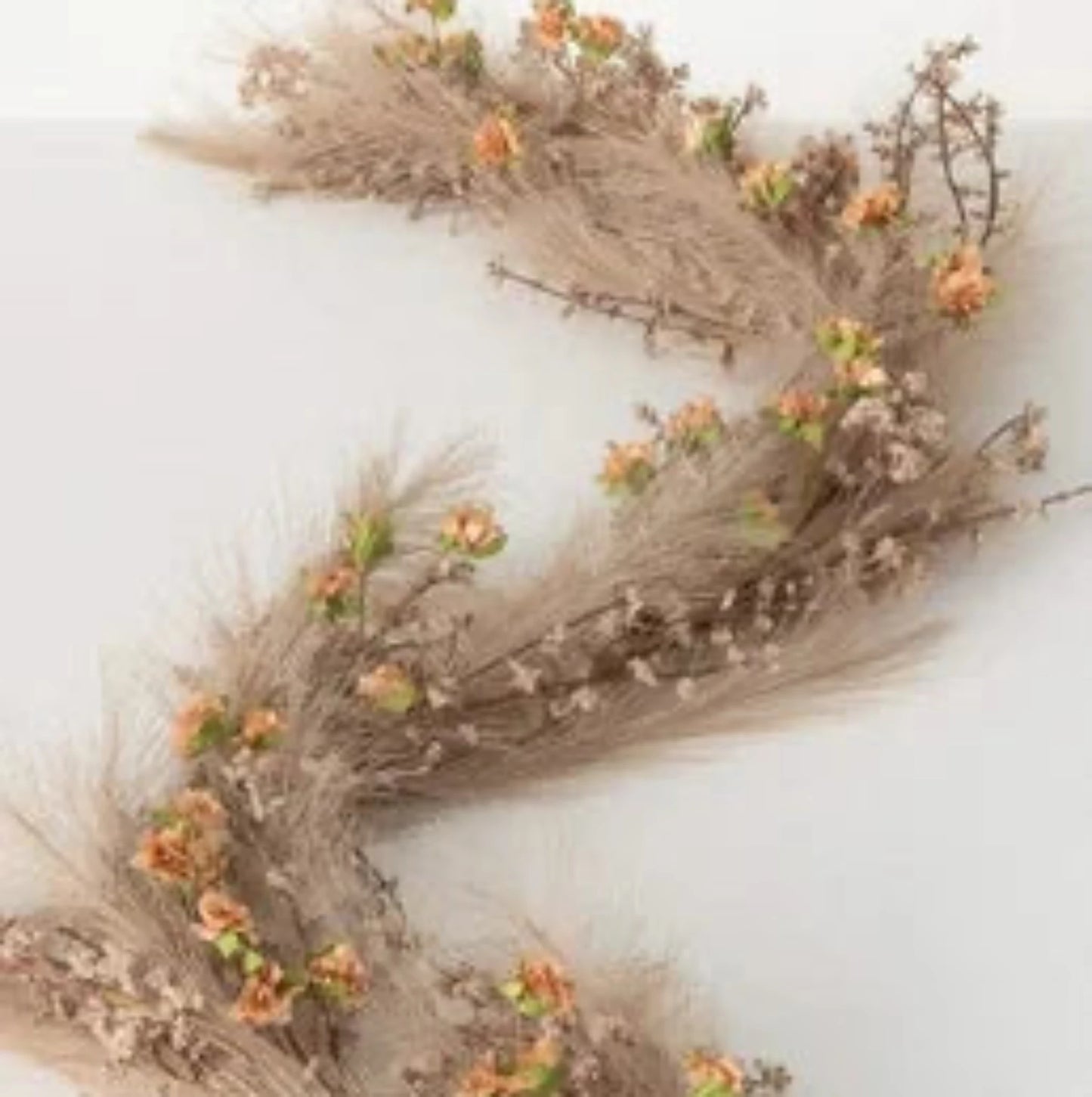Pampas Grass Berry Garland