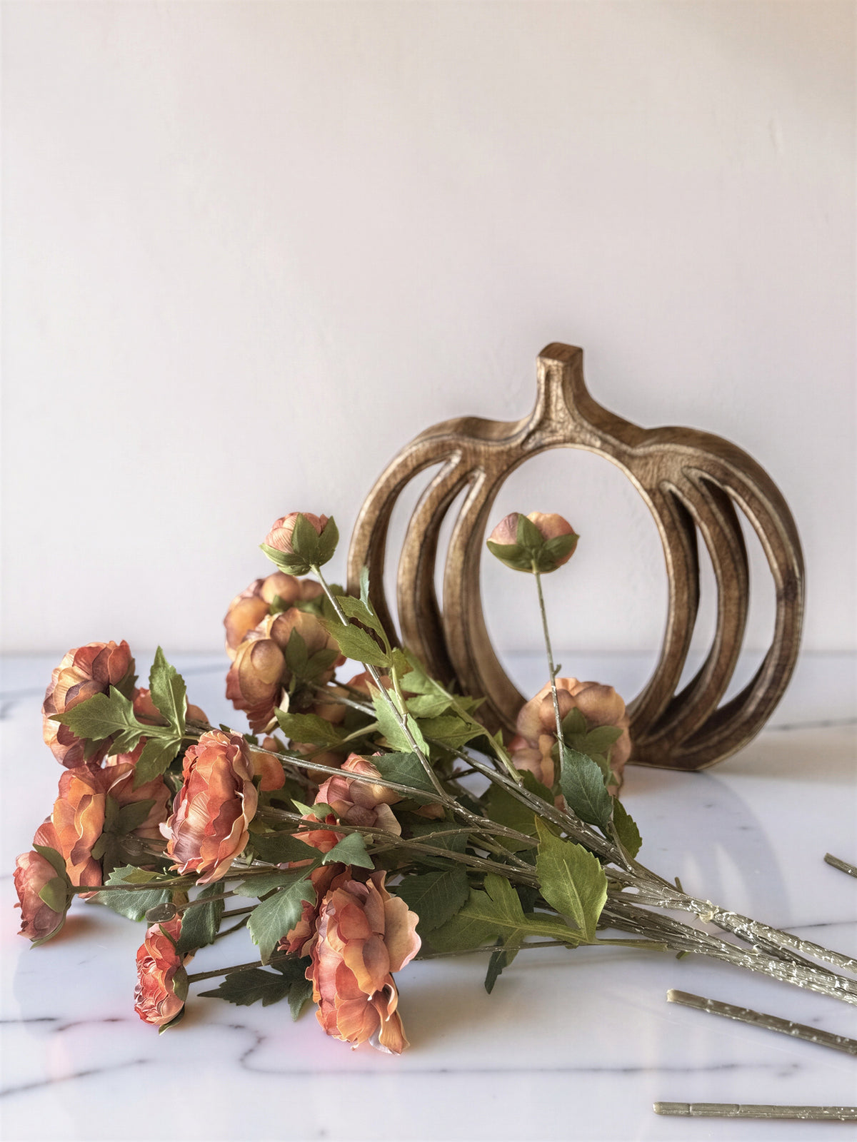 Ranunculus and Pumpkin Bundle