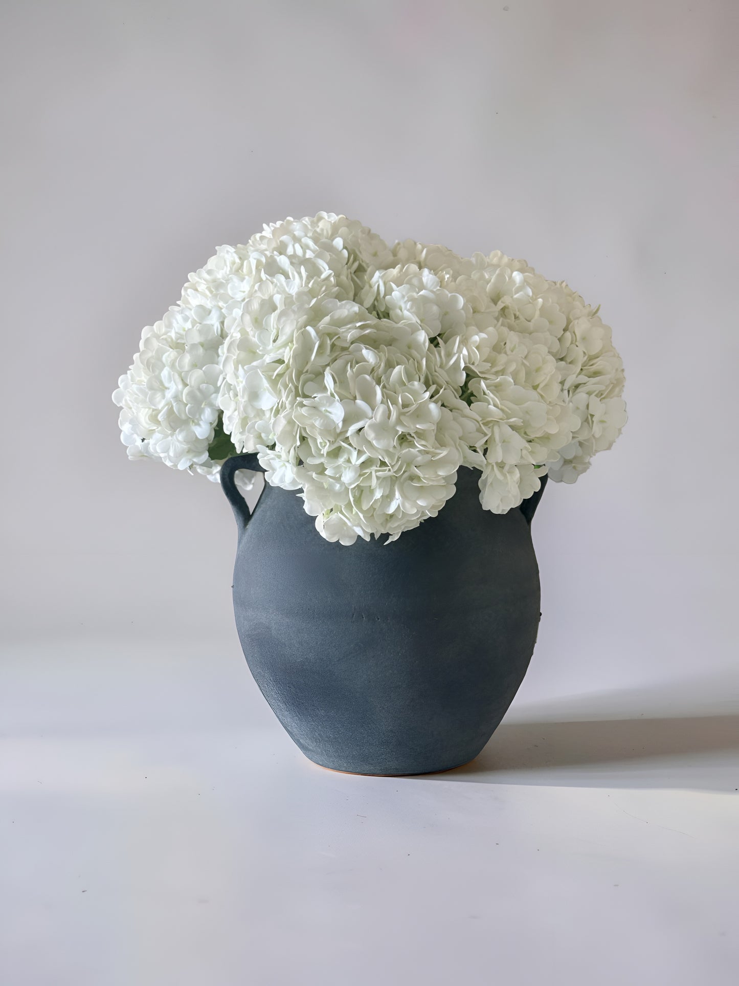 White Mini Hydrangea Bunch