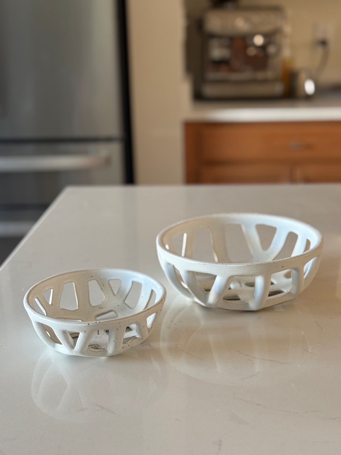Stoneware Fruit Baskets -set of 2 40% OFF