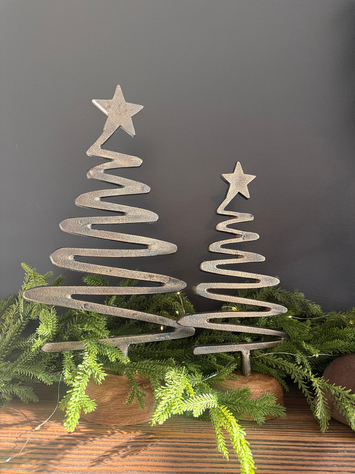 Antique Brass Zig Zag Tree