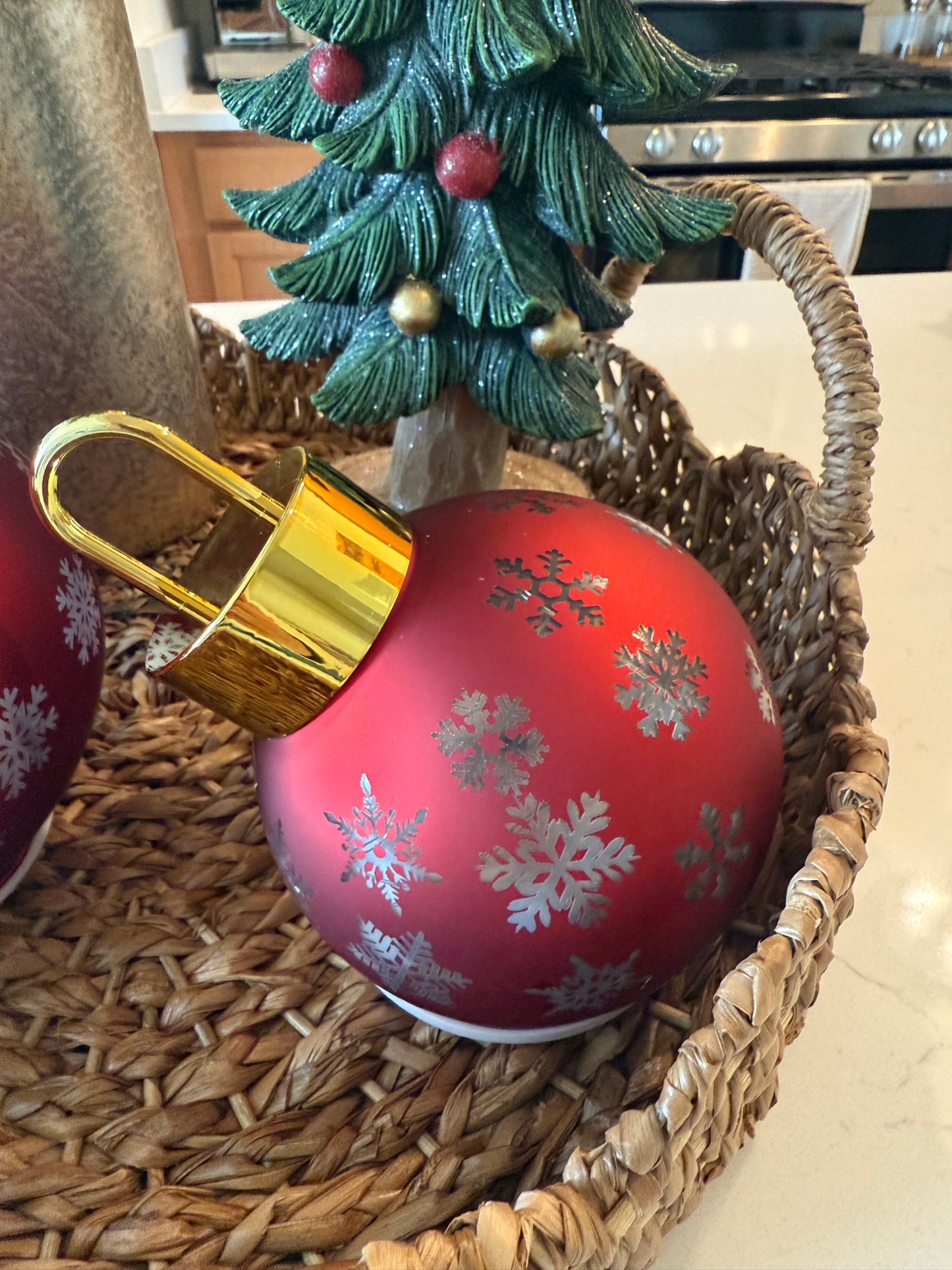 Rotating SnowFlake Ornament -5”