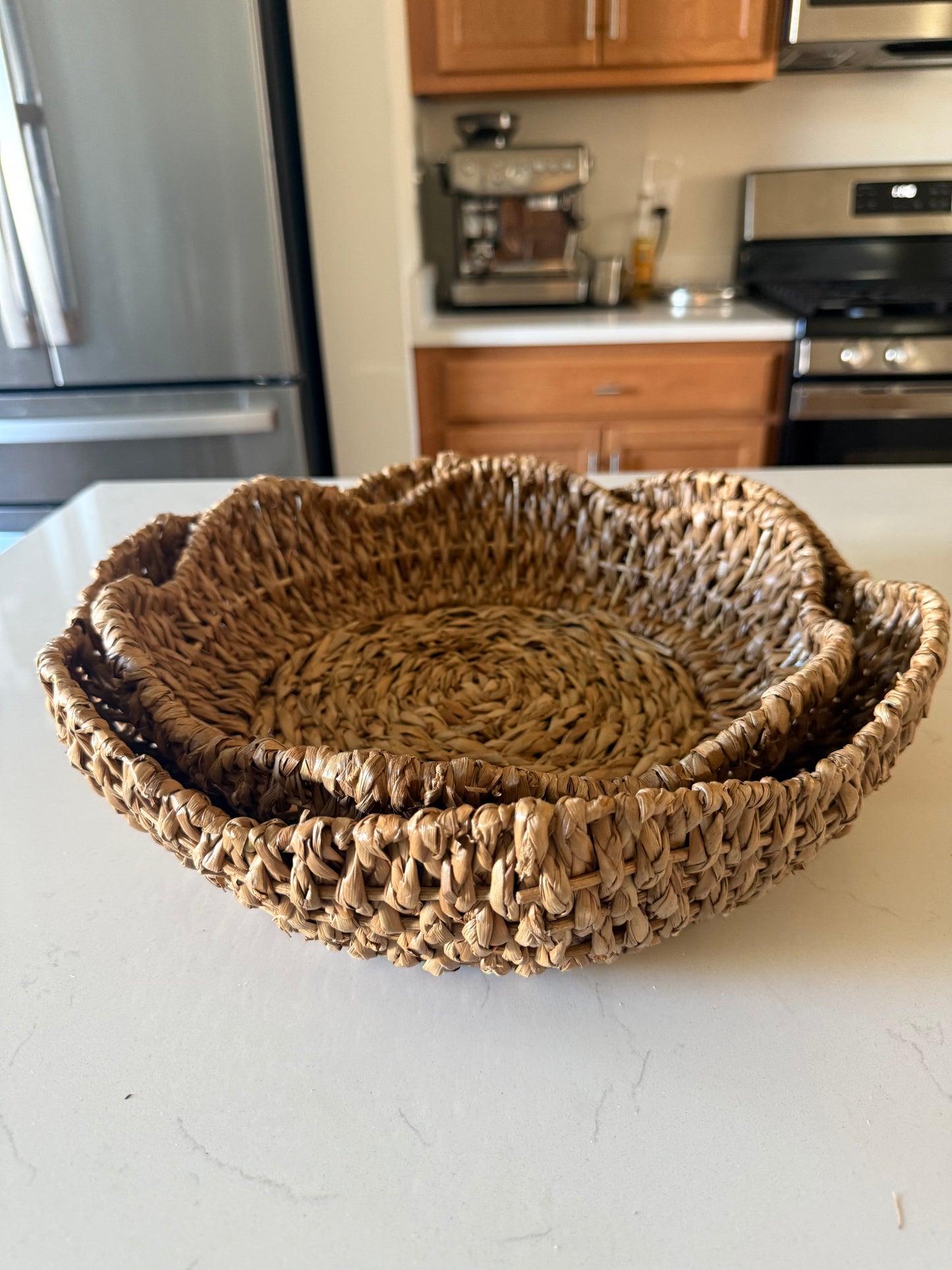 Braided Scalloped Bowls