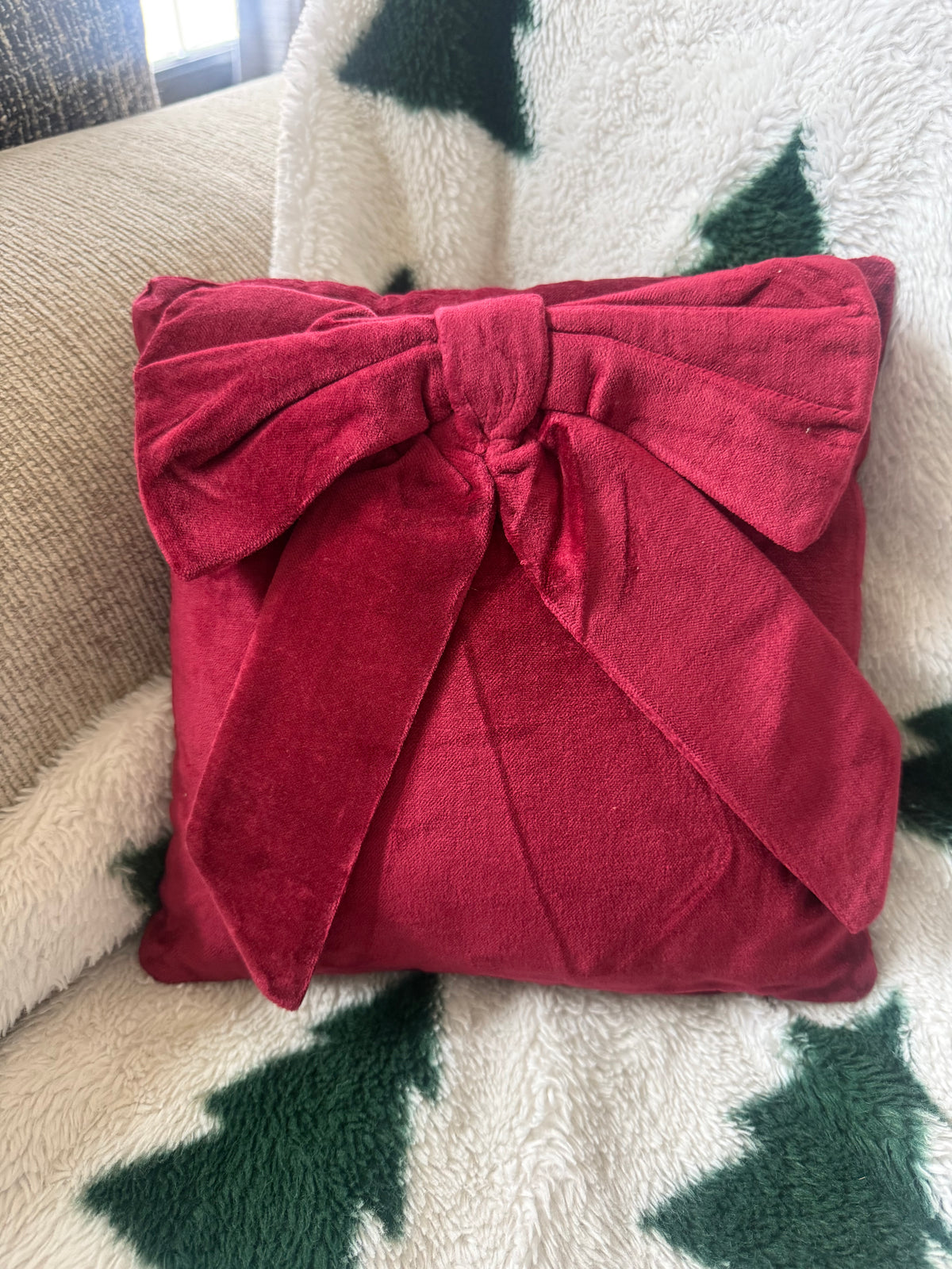 Red Velvet Bow Pillow