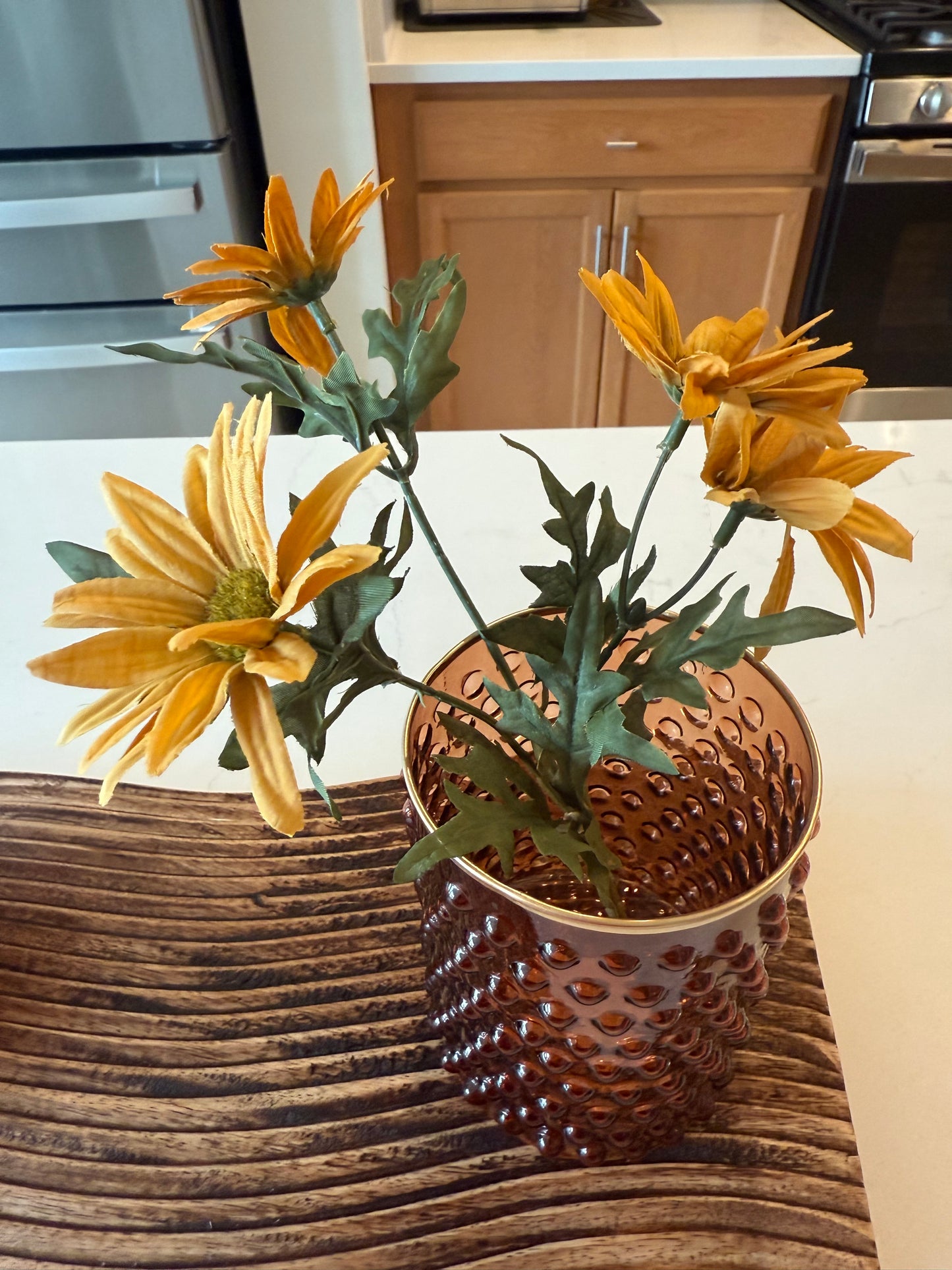 Gold Daisy Pick -11”