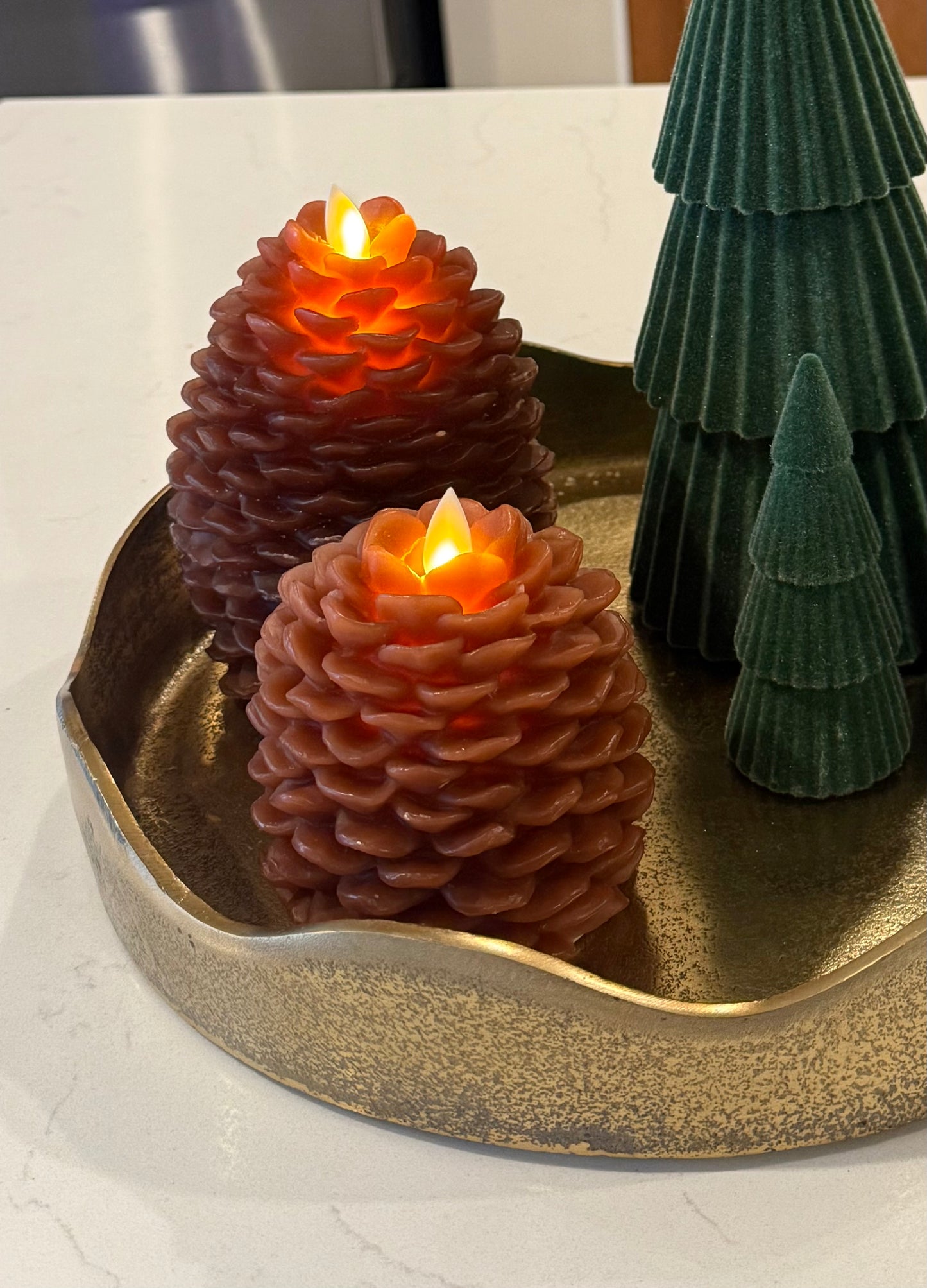 Moving Flame Pinecone Candles