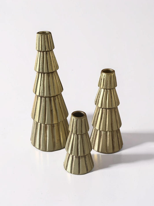 Pleated Pines Holder