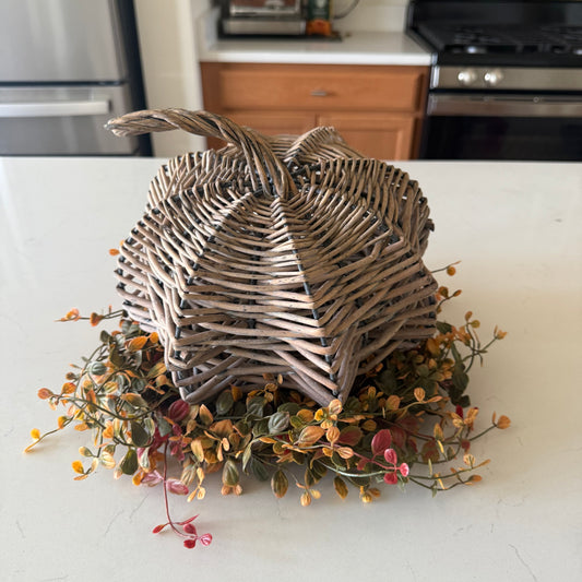 Fall Willow Pumpkin