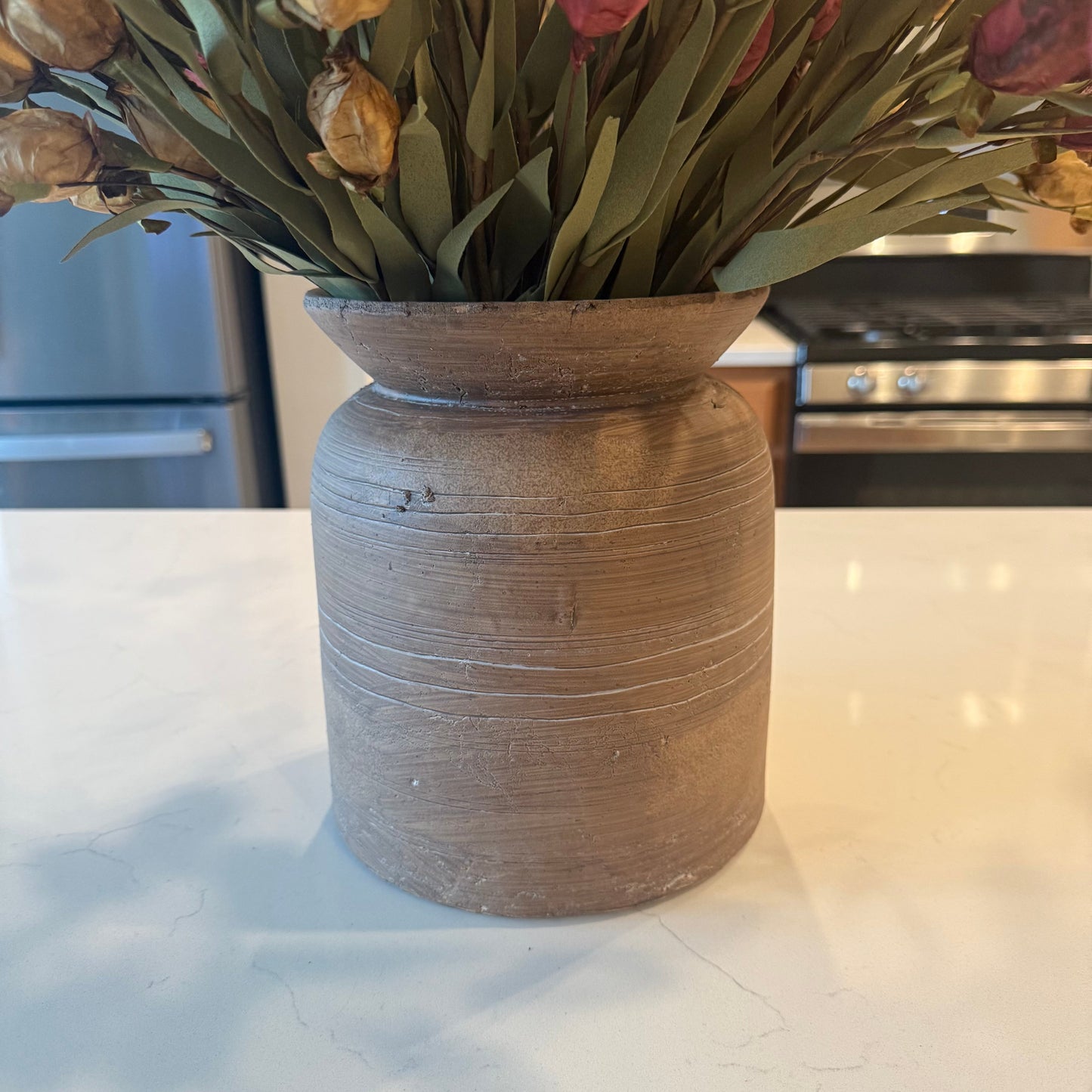 Brown Terracotta Line Vase