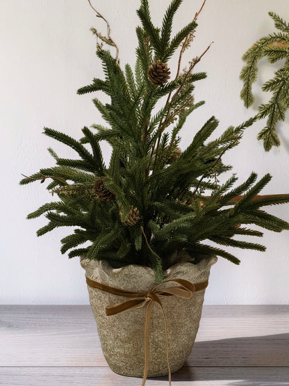 Copper Ruffle Edge Planter