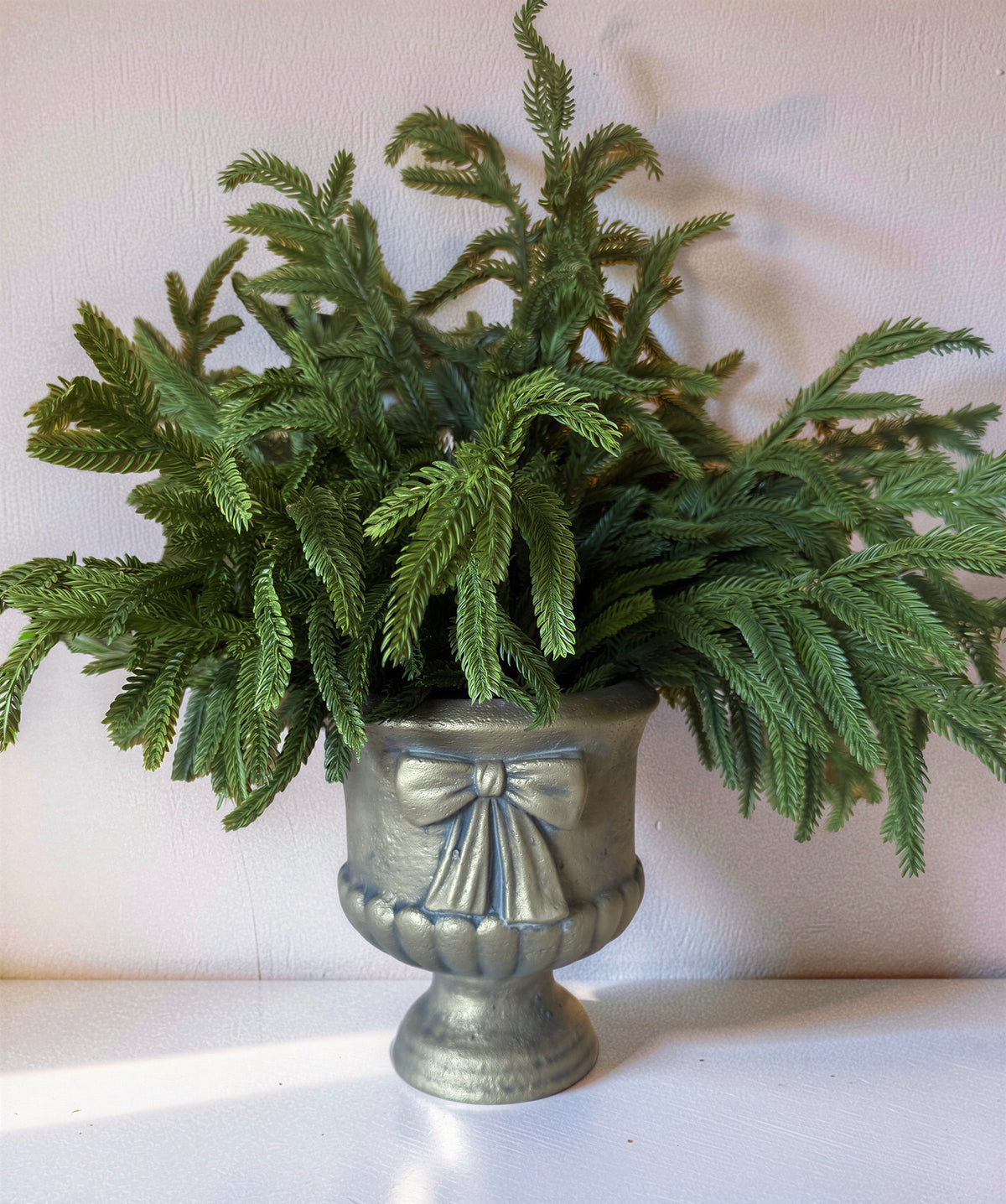 Gold Bow Planter