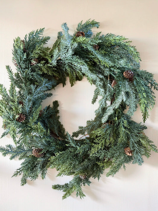 Crosswoods Juniper Wreath