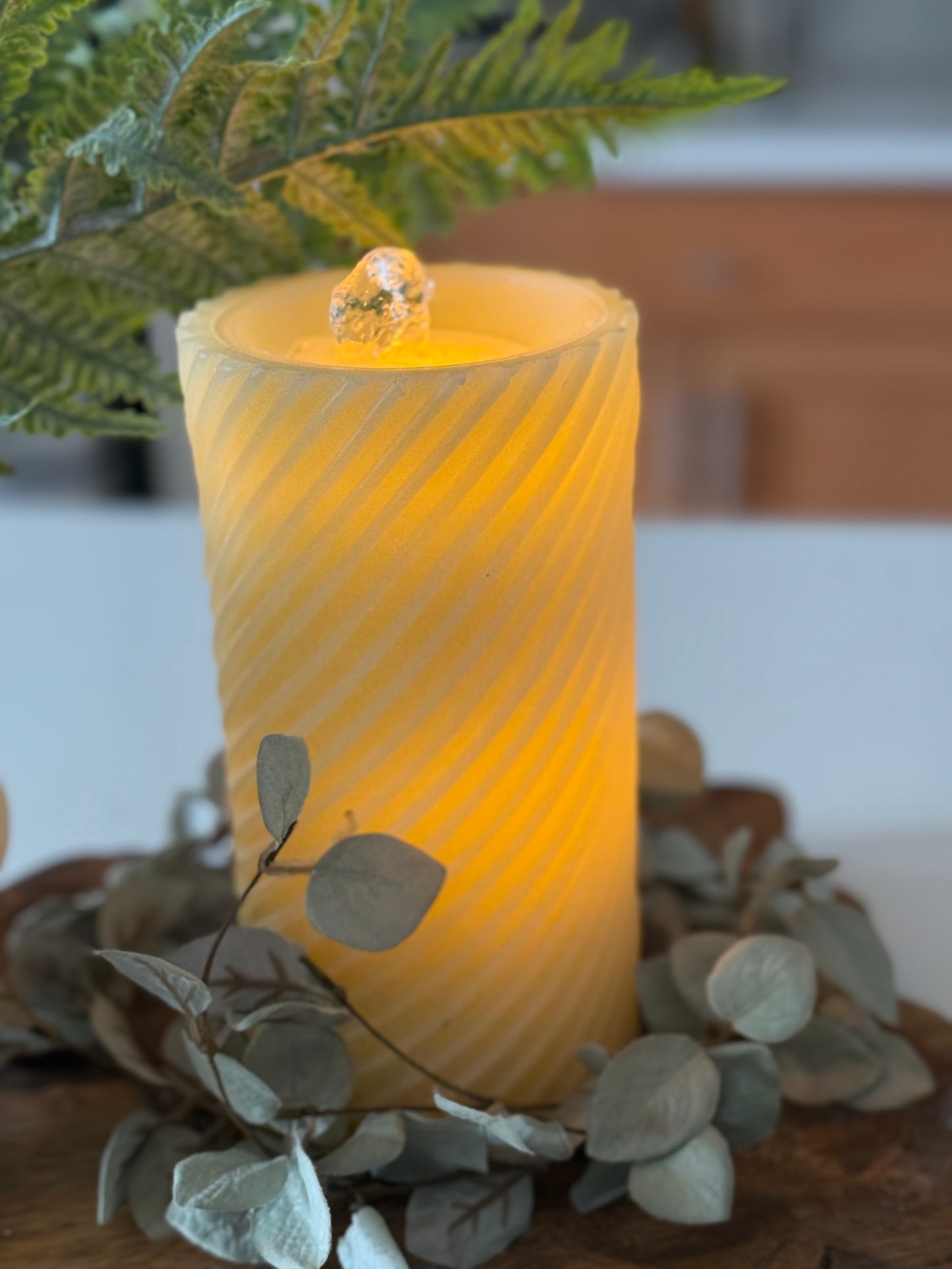 Fountain Candle with Remote (timer)