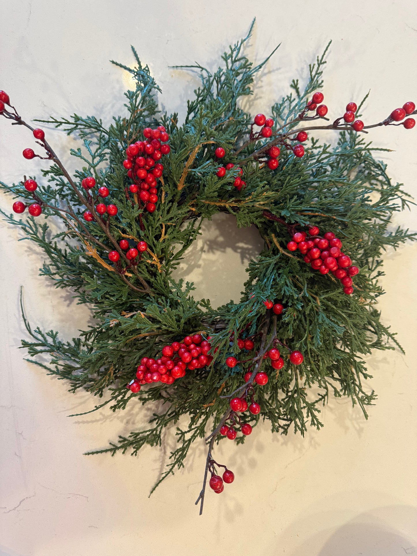 Emerald Falls with Berry Candle Ring - 4.5”