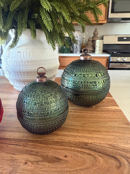 Green Dots Ornament Jar