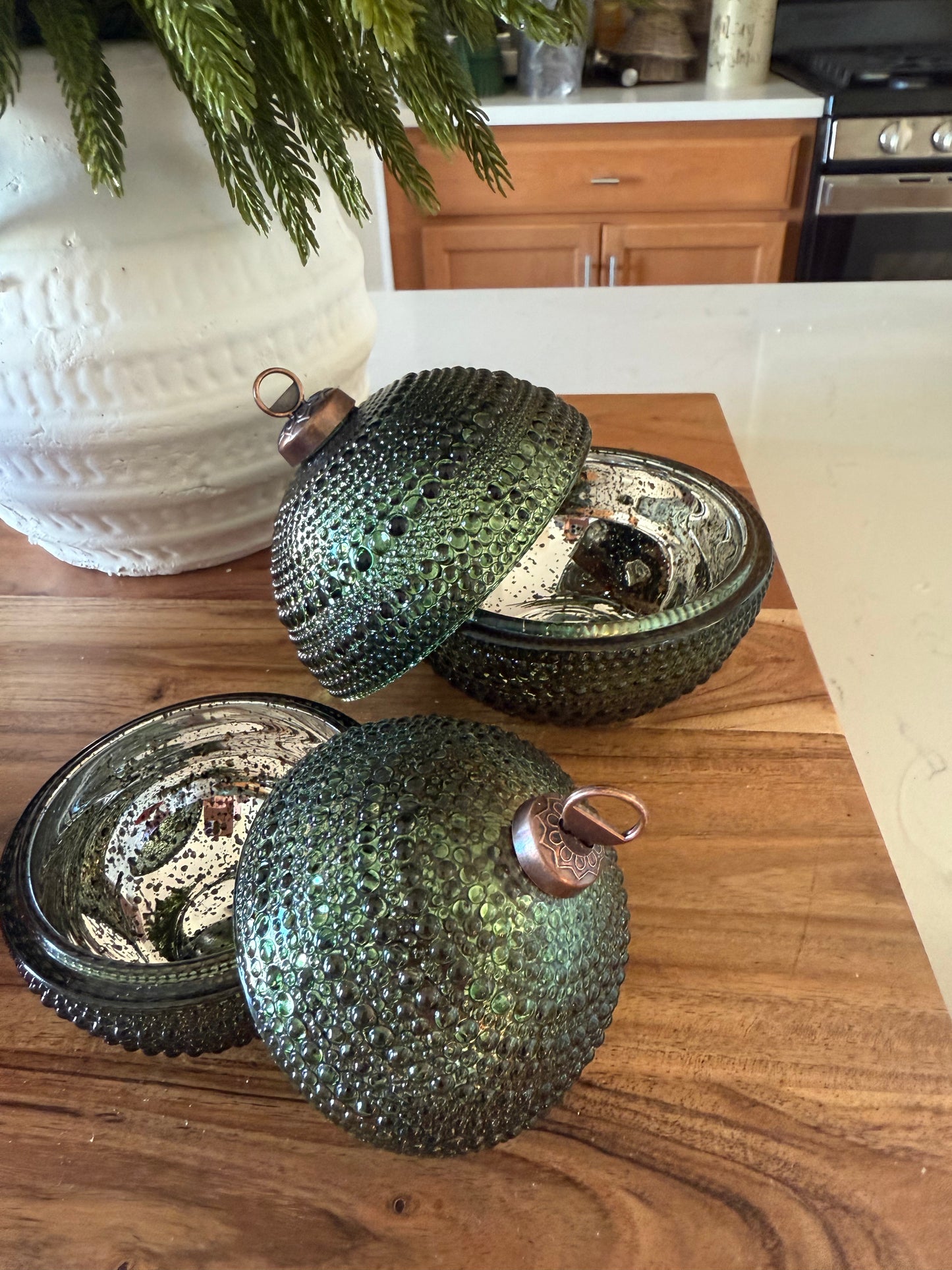 Green Dots Ornament Jar